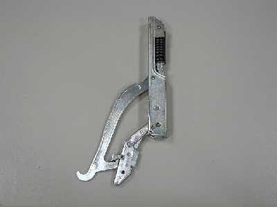 c 8018294 Hinge 41513100